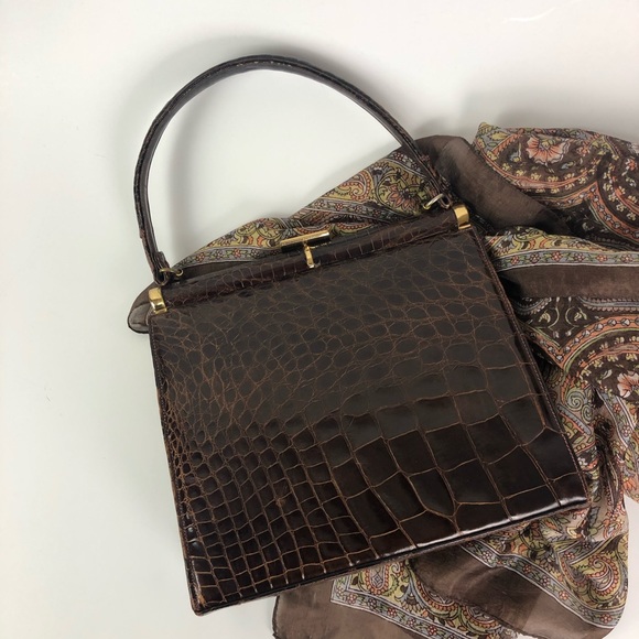 Lucille de Paris Handbags - Vintage Lucille de Paris Alligator Handbag